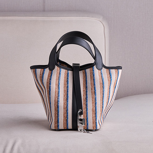 [홍콩명품.Hermes] 에르메스 25SS 로고 Picotin Lock 18 토트백 핸드백 (블랙), BGM5263, BDA, 홍콩명품가방,명품쇼핑몰,크로스백,핸드백,구매대행