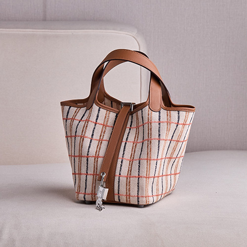 [홍콩명품.Hermes] 에르메스 25SS 로고 Picotin Lock 18 토트백 핸드백 (브라운), BGM5264, BDA, 홍콩명품가방,명품쇼핑몰,크로스백,핸드백,구매대행