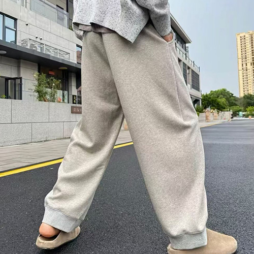 [홍콩명품.AMIRI] 아미리 25SS 로고 오버핏 조거 팬츠 바지 (2컬러), BM23035, X2, 레플리카의류,미러급사이트