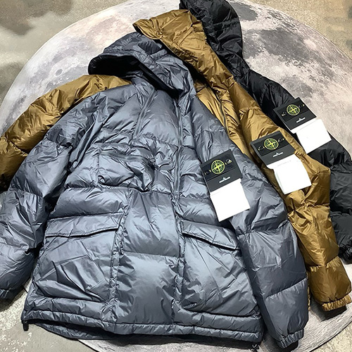 [홍콩명품.Stone Island] 스톤아일랜드 25SS 로고 탈부착 후드 다운 패딩 자켓 (3컬러), BM23498, ST1, 레플리카의류,미러급사이트