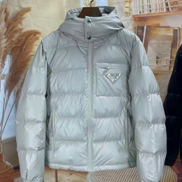 [홍콩명품,PRADA] 프라다 25SS 삼각로고 후드 다운 패딩 자켓 (2컬러), BM23504, ST1, 레플리카의류,미러급사이트