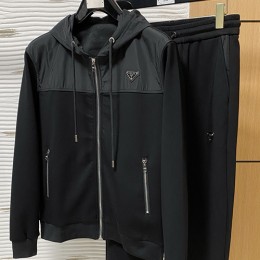 [홍콩명품,PRADA] 프라다 25SS 삼각로고 후드 집업 자켓 + 조거 팬츠 바지 상하의 세트 (블랙), BM23516, G5, 레플리카의류,미러급사이트