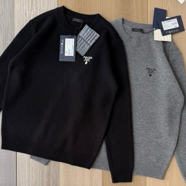 [홍콩명품,PRADA] 프라다 25SS 로고 자수 니트 스웨터 (2컬러), BM23579, JL, 레플리카의류,미러급사이트