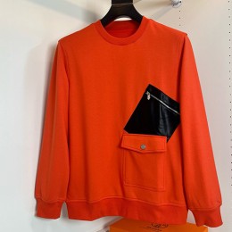 [홍콩명품.Hermes] 에르메스 25SS 로고 레더 포켓 맨투맨 티셔츠 (4컬러), BM23640, HH, 레플리카의류,미러급사이트