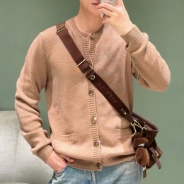 [홍콩명품,PRADA] 프라다 25SS 로고 라운드넥 캐시미어 니트 가디건 (2컬러), BM23869, JL, 레플리카의류,미러급사이트