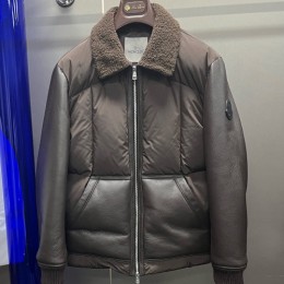 [홍콩명품.MONCLER] 몽클레어 25SS 로고 시어링 레더 가죽 다운 패딩 자켓 (2컬러), BM23976, KSM, 레플리카의류,미러급사이트