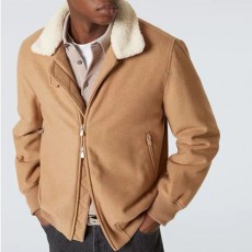 [홍콩명품.Brunello Cucinelli ] 브루넬로 쿠치넬리 25SS 로고 시어링 캐시미어 봄버 자켓 (카라멜), BM24010, PG, 레플리카의류,미러급사이트