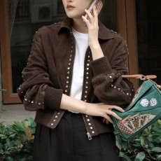 [홍콩명품.LOEWE] 로에베 25SS 로고 여성 레더 가죽 카라 봄버 자켓 (브라운), BM24080, PG, 레플리카의류,미러급사이트