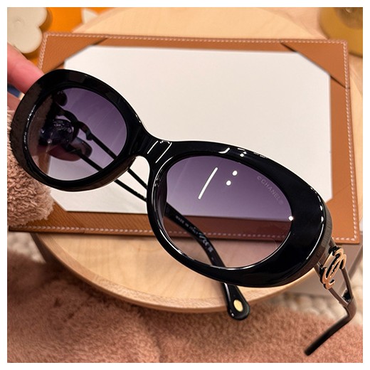 [홍콩명품.CHANEL] 샤넬 25SS 로고 연예인 여자 남자 안경 선글라스 (블랙-금장), SG808, JX, 홍콩명품쇼핑몰,해외직구,구매대행