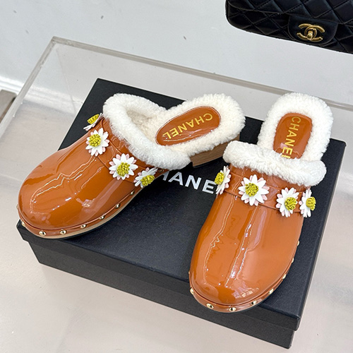 [홍콩명품.CHANEL] 샤넬 25SS 로고 여성 시어링 뮬 슬리퍼 (3컬러), SE5972, GHS, 명품스니커즈,운동화,구두,로퍼,하이탑,신발