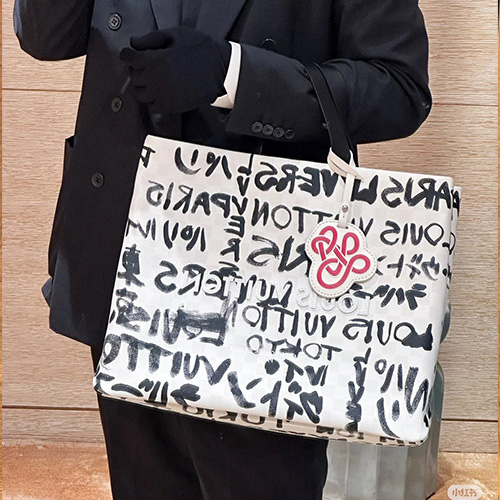 [홍콩명품.LOUIS VUITTON] 루이비통 25SS 로고 쇼퍼 토트 MM 블랙 화이트 N40797, BGM5517, BDA, 홍콩명품가방,명품쇼핑몰,크로스백,핸드백,구매대행