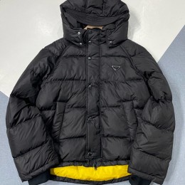 [홍콩명품,PRADA] 프라다 26SS 삼각로고 후드 다운 패딩 자켓 (블랙), BM24312, JL, 레플리카의류,미러급사이트