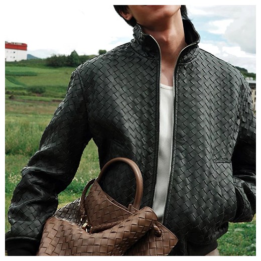 [홍콩명품.BOTTEGA VENETA] 보테가베네타 26SS 로고 인트레치아토 레더 가죽 카라 봄버 자켓 (2컬러), BM24335, TOM, 레플리카의류,미러급사이트