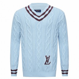 [홍콩명품.LOUIS VUITTON] 루이비통 26SS 로고 Tyler V넥 니트 스웨터 1AFPYY (스카이블루), BM24366, 레플리카의류,미러급사이트