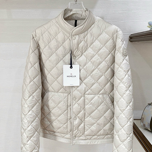 [홍콩명품.MONCLER] 몽클레어 26SS 로고 퀄팅 경량 다운 패딩 자켓 (2컬러), BM24398, 레플리카의류,미러급사이트