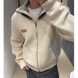 [가격문의][홍콩명품.LOUIS VUITTON] 루이비통 26SS 로고 하이넥 집업 니트 가디건 자켓 1AJUVP (아이보리), BM24421, KB, 레플리카의류,미러급사이트