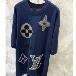 [홍콩명품.LOUIS VUITTON] 루이비통 26SS 로고 모노그램 반팔 티셔츠 1AJBW9 (네이비), BM24549, TOP, 레플리카의류,미러급사이트