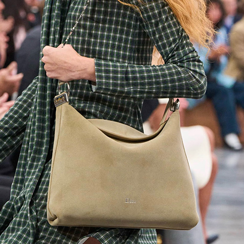 [홍콩명품,Christian Dior] 디올 26SS 로고 레더 가죽 메신저백 크로스백 (베이지), BGM5679, BDA, 홍콩명품가방,명품쇼핑몰,크로스백,핸드백,구매대행