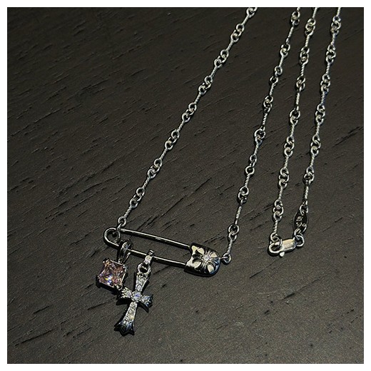 [홍콩명품.Chrome Hearts] 크롬하츠 26SS 로고 다이아 장식 목걸이, ET3362, NNT, 명품레플리카 모자 캡 남자여자