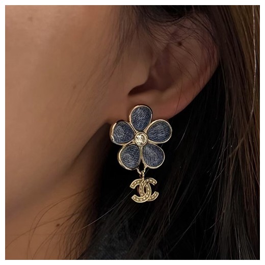 [홍콩명품.CHANEL] 샤넬 26SS 로고 다이아 장식 플라워 이어링 귀걸이, ET3399, JL, 명품악세사리,팔찌,귀걸이,반지