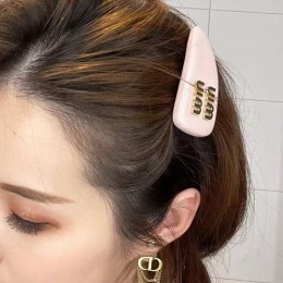 [홍콩명품,MIU MIU] 미우미우 26SS 로고 머리핀 헤어핀 (2컬러), ET3402, JL, 명품악세사리,팔찌,귀걸이,반지