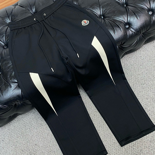 [홍콩명품.MONCLER] 몽클레어 26SS 로고 조거 팬츠 바지 (블랙), BM24743, 레플리카의류,미러급사이트
