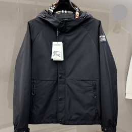 [홍콩명품.Burberry] 버버리 26SS 로고 후드 바람막이 자켓 (블랙), BM24877, KSM, 레플리카의류,미러급사이트
