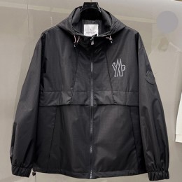 [홍콩명품.MONCLER] 몽클레어 26SS 로고 후드 바람막이 자켓 (블랙), BM24880, KSM, 레플리카의류,미러급사이트