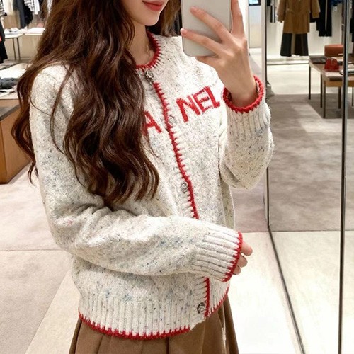 [홍콩명품.CHANEL] 샤넬 26SS 로고 여성 캐시미어 라운드넥 니트 가디건 (그레이), BM25074, TBG, 레플리카의류,미러급사이트
