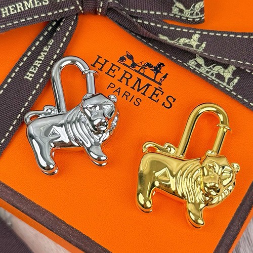 [홍콩명품.Hermes] 에르메스 26SS 로고 가방 백 고리 (2컬러), ET3580, HY, 홍콩명품의류,구매대행,온라인명품