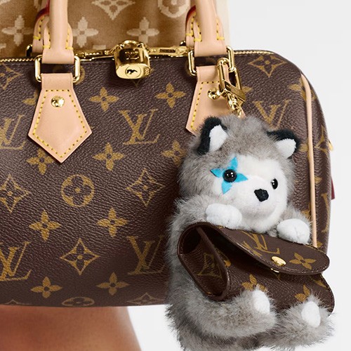 [홍콩명품.LOUIS VUITTON] 루이비통 26SS 로고 모노그램 허스키 백참, ET3601, HY, 홍콩명품의류,구매대행,온라인명품
