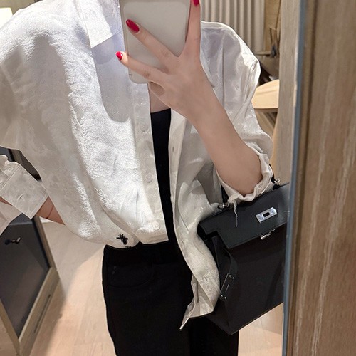 [홍콩명품,Christian Dior] 디올 26SS 로고 패턴 여성 실크 블라우스 셔츠 (2컬러), BM25132, COCO, 무료배송