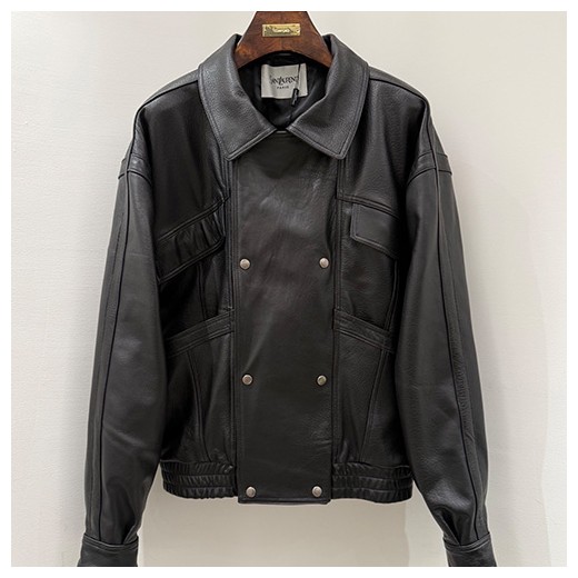 [홍콩명품.YSL] 입생로랑 26SS 로고 레더 가죽 카라 봄버 자켓 (블랙), BM25236, TOM, 무료배송