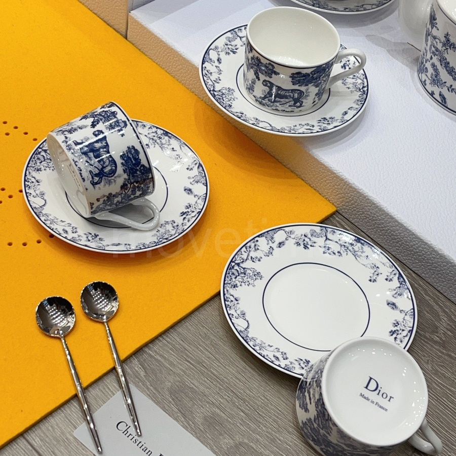 디올 로고 선물용 도자기 티포트 티컵 커피컵 세트 (15pcs 화이트-블루) 26SS 상세이미지 4