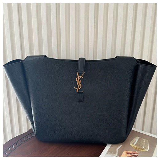 입생로랑 로고 스웨이드 YSL 후크 더블 핸들 토트백 763435 (블랙) 26SS