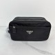 프라다 삼각로고 리나일론 트래블 파우치 2NA819 (블랙) 26SS
