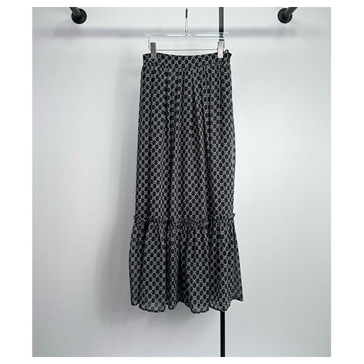 구찌 여성 GG수프림 롱치마 스커트 26SS