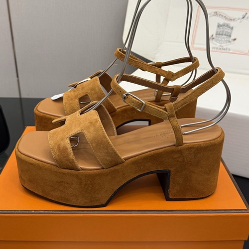 에르메스 여성 Santorini 샌들 26SS