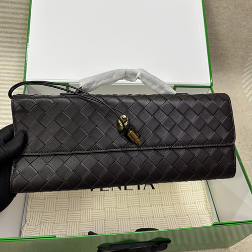 보테가베네타 Clutch 인트레치아토 클러치백 26SS