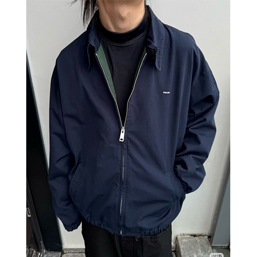 프라다 카라 봄버 자켓 26SS